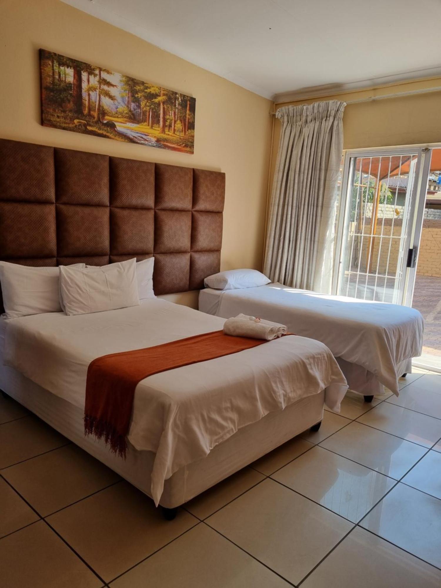 Ethen Guesthouse Polokwane Exterior photo