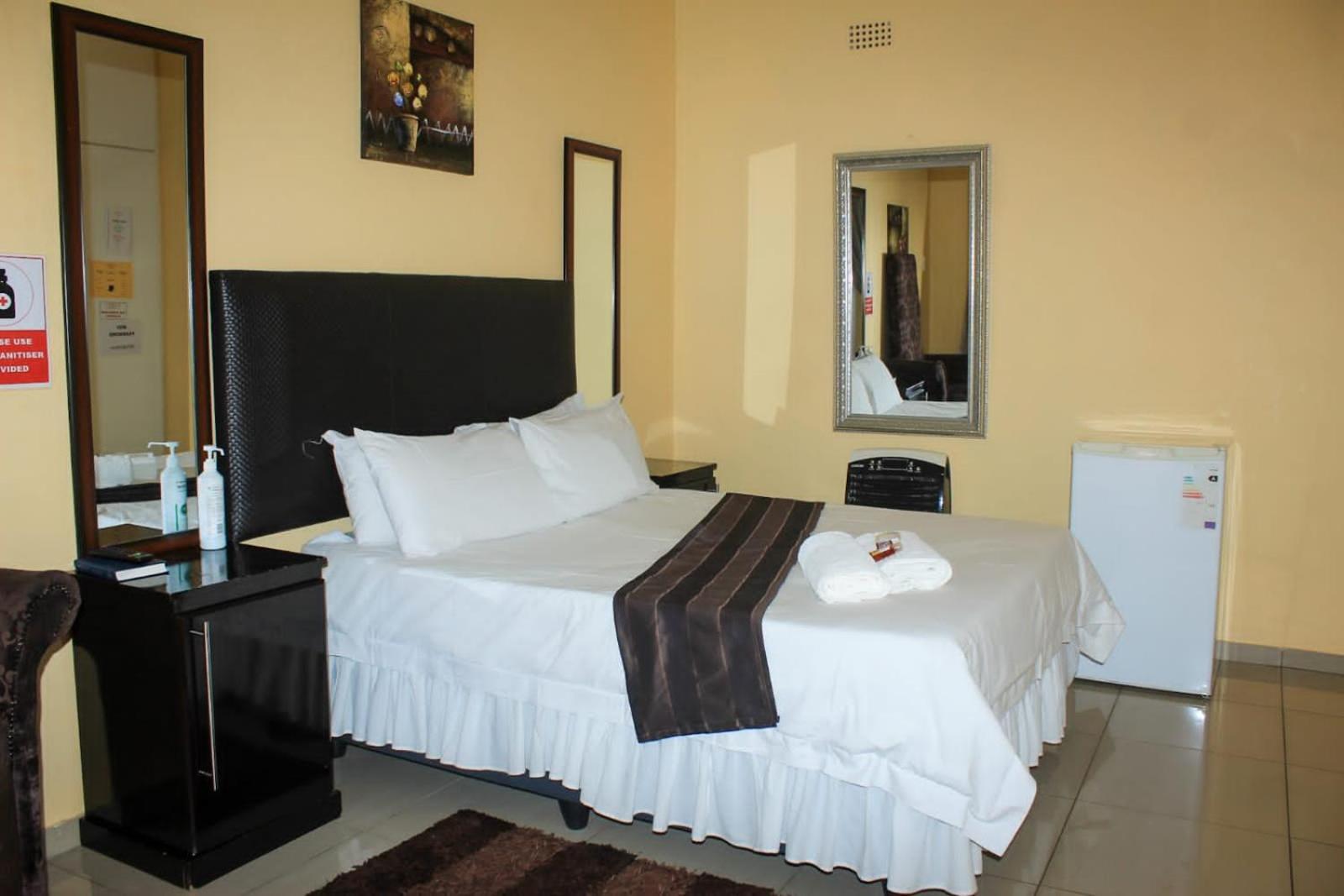 Ethen Guesthouse Polokwane Exterior photo