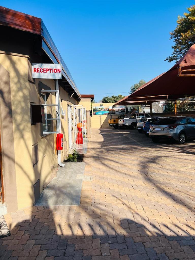Ethen Guesthouse Polokwane Exterior photo