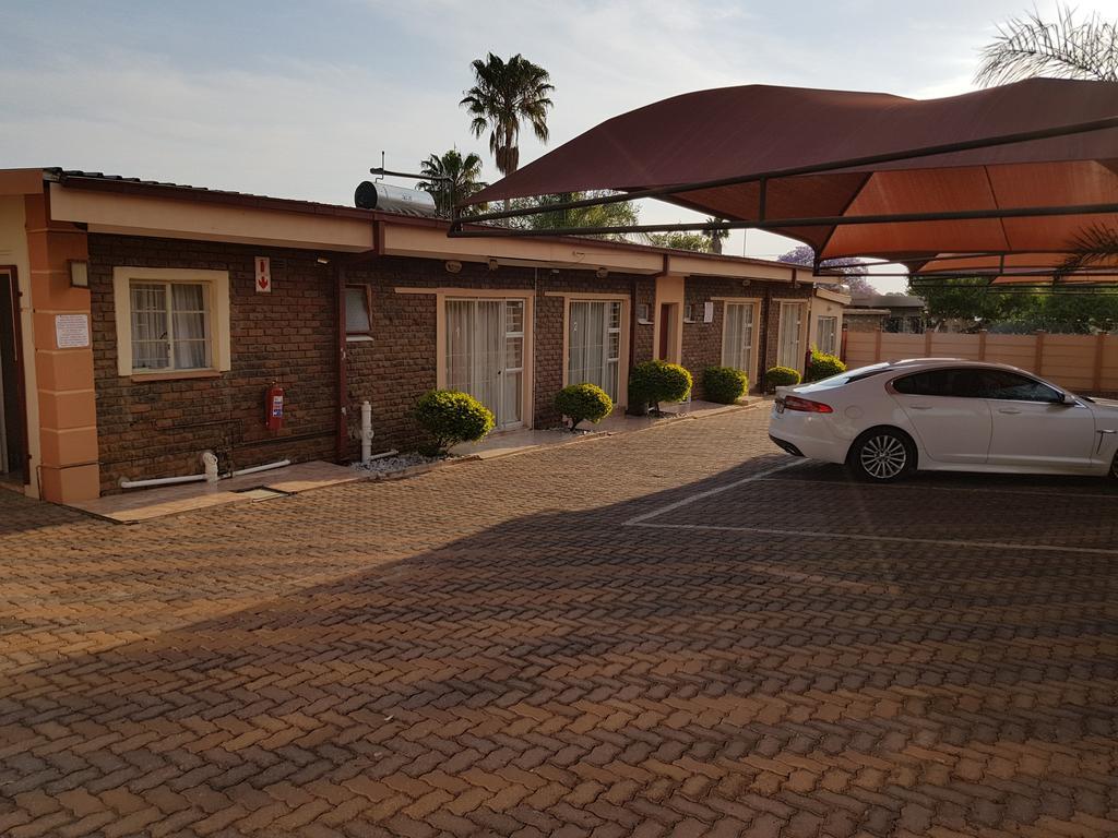 Ethen Guesthouse Polokwane Exterior photo