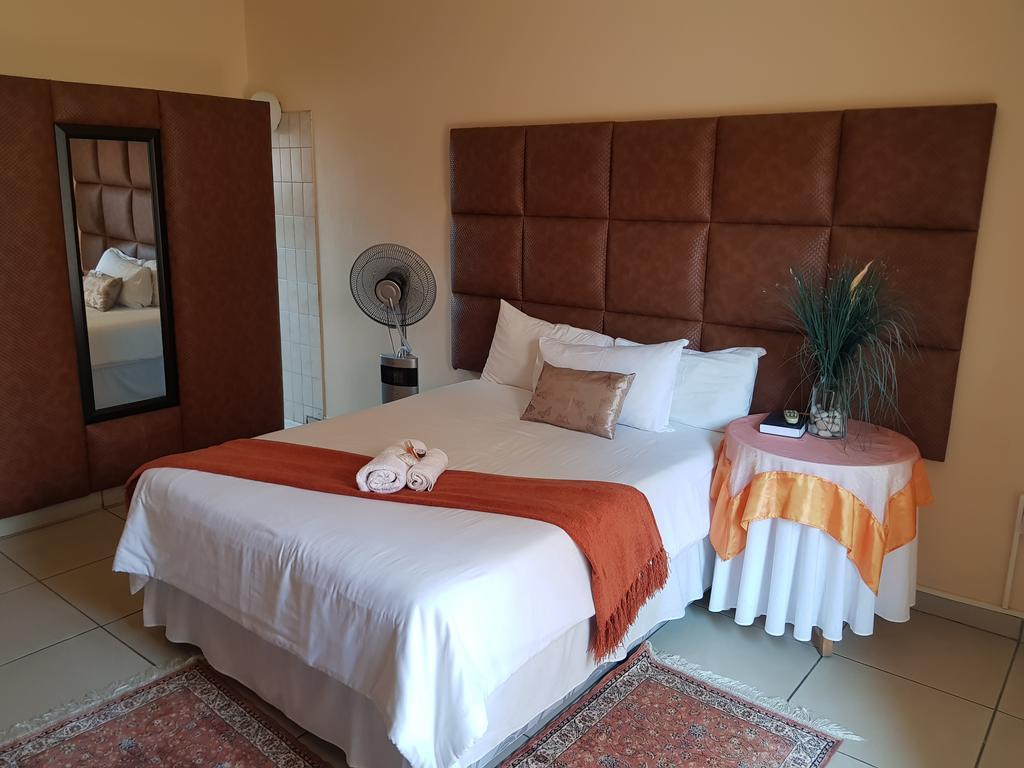 Ethen Guesthouse Polokwane Exterior photo