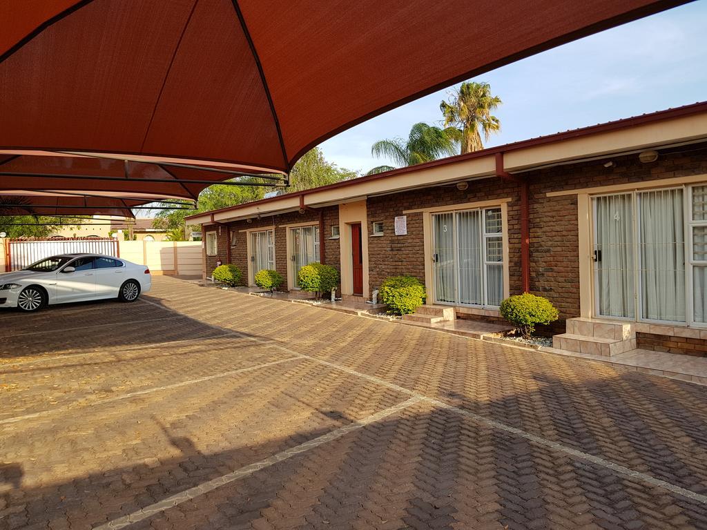 Ethen Guesthouse Polokwane Exterior photo