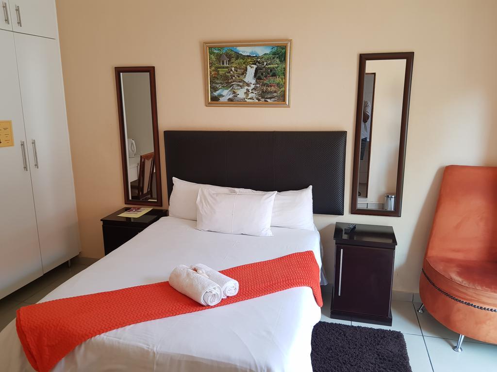 Ethen Guesthouse Polokwane Exterior photo