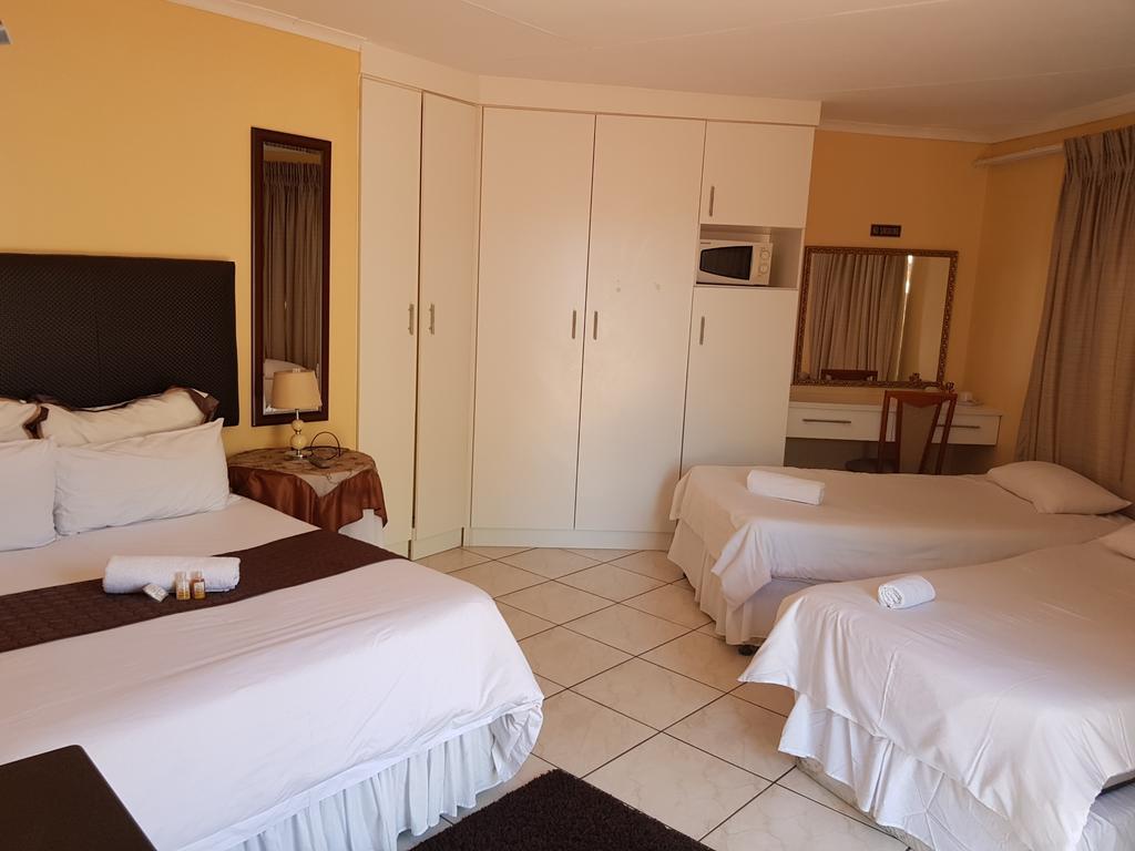 Ethen Guesthouse Polokwane Exterior photo